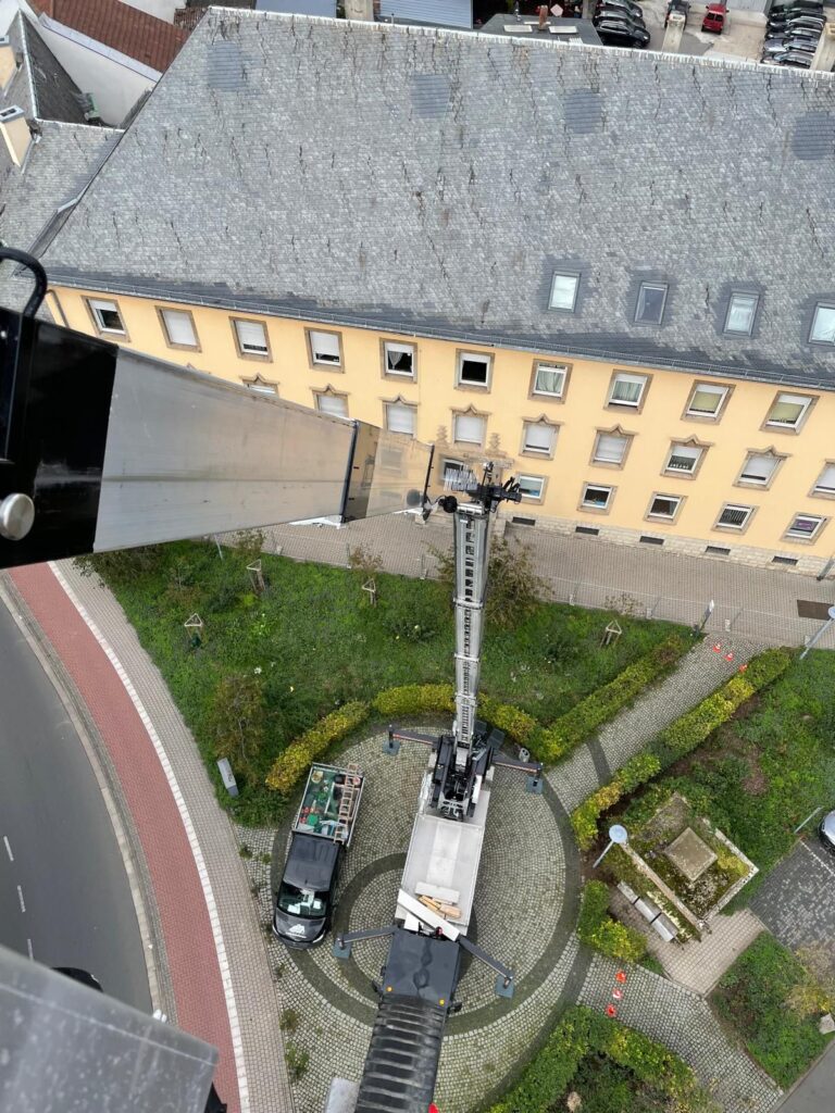 WhatsApp Image 2025-10-10 at 07.46.12 (3)