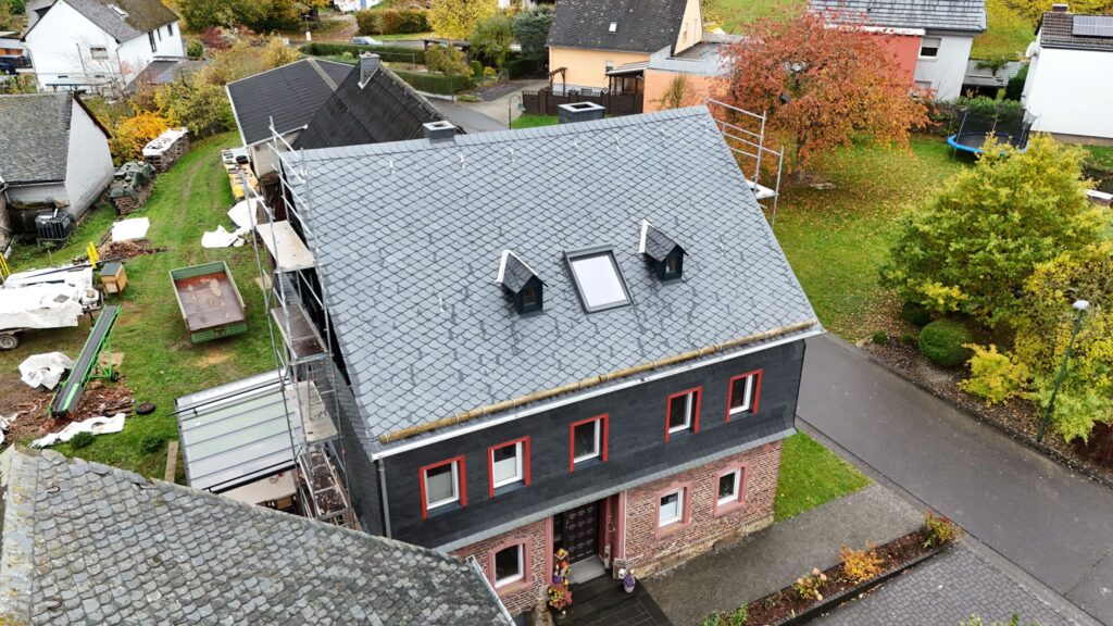 WhatsApp Image 2025-10-20 at 21.37.58