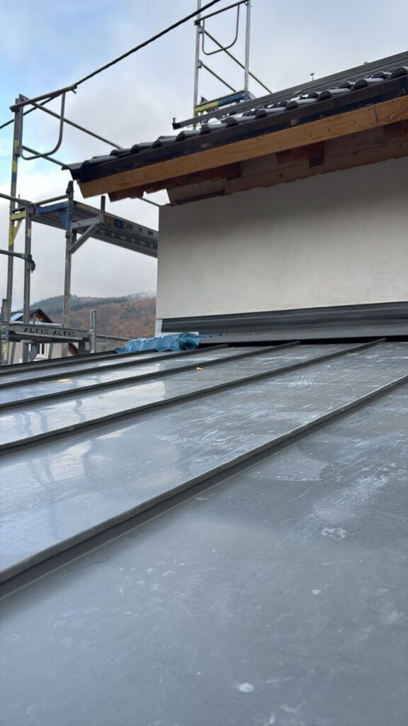 WhatsApp Image 2025-11-05 at 21.44.22 (4)